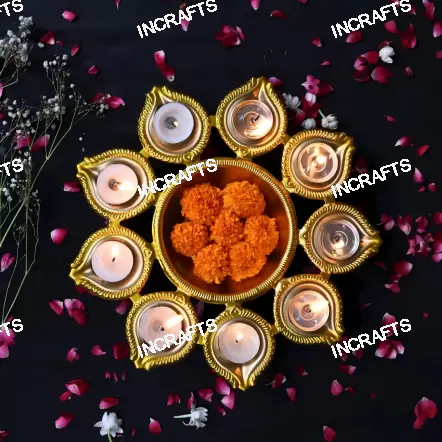 Decorative Yellow & Gold Diya Urli