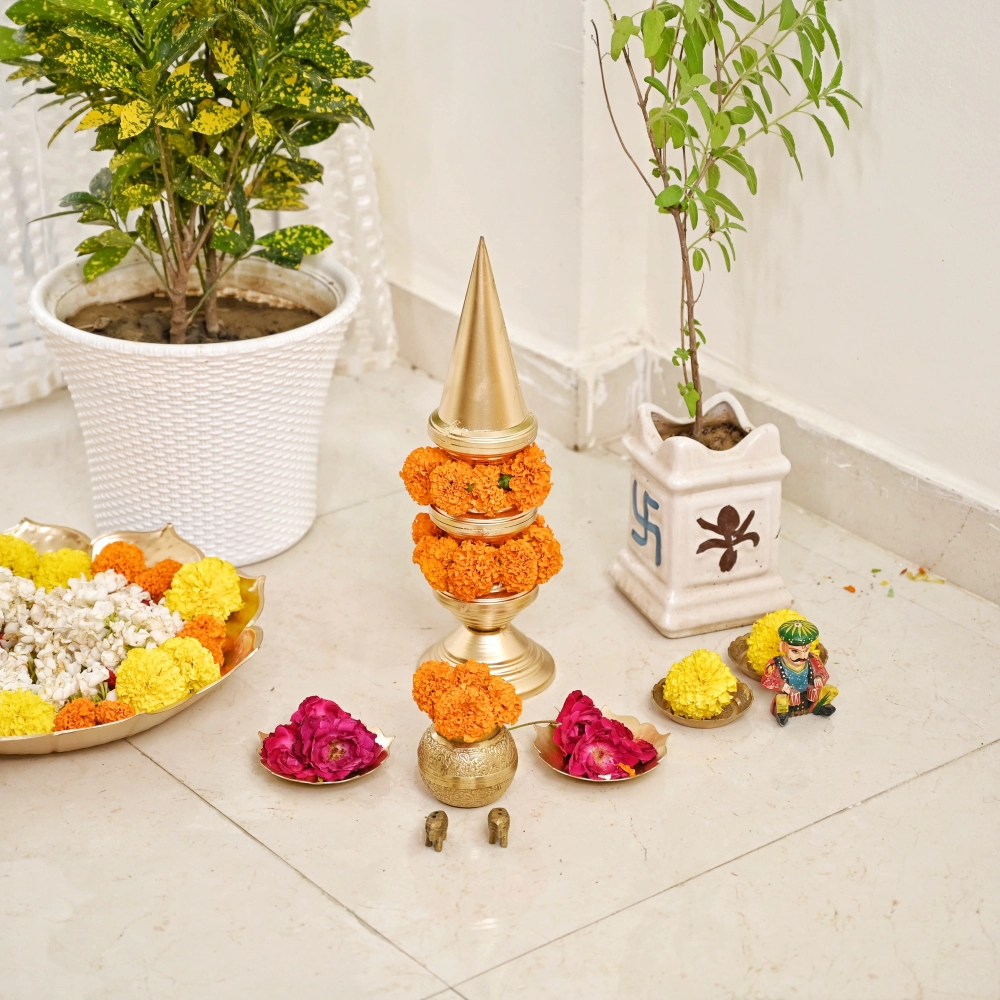Mandir Shringar Stambh