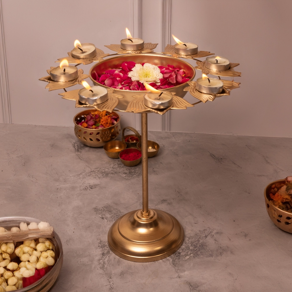 Aesthetic Standing Floral Kamal Diya Urli Small