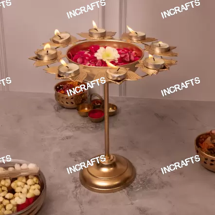Aesthetic Standing Floral Kamal Diya Urli