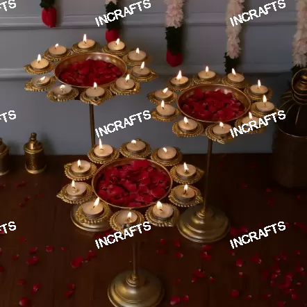Standing Floral Diya Urli