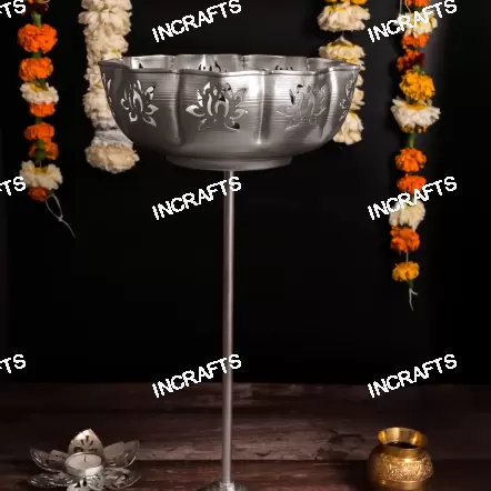 Standing Silver Lotus Urli