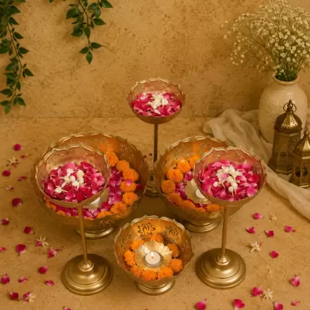 DECORATIVE LOTUS URLI BOWL COMBO