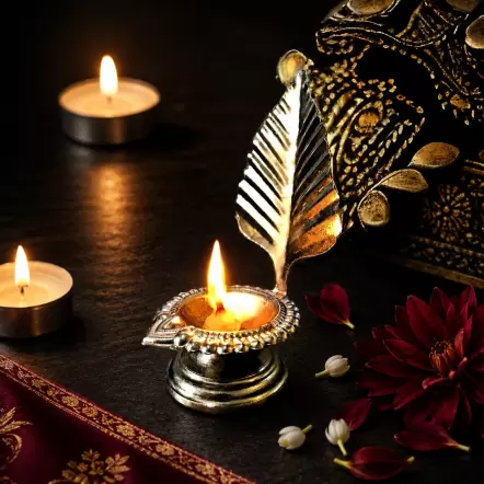 T-LIGHT CANDLE HOLDER (SET OF 6)