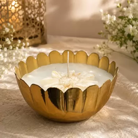 Golden Petal Wax Bowl Candle