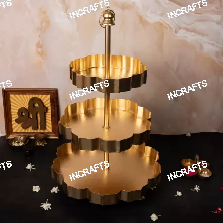TRADITIONAL 3 LAYER GOLD URLI STAND