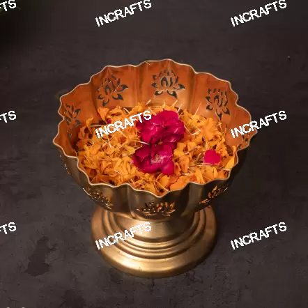 DECORATIVE BASE LOTUS URLI