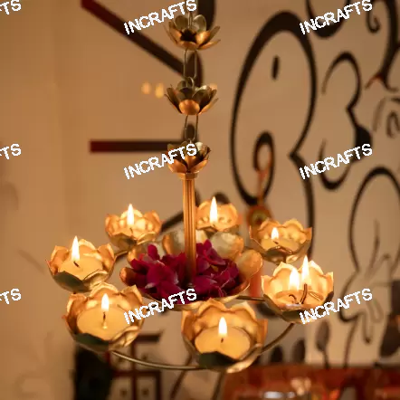 Trikshana Hanging Urli